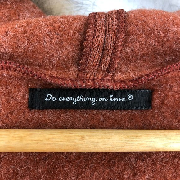 Do Everything In Love Women's One Size Rust Brown Raccoon Fur Trim Knit Vest - Picture 7 of 8